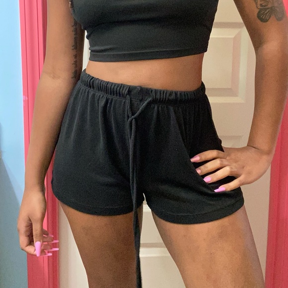 Black Drawstring Shorts 🖤 - Picture 1 of 3